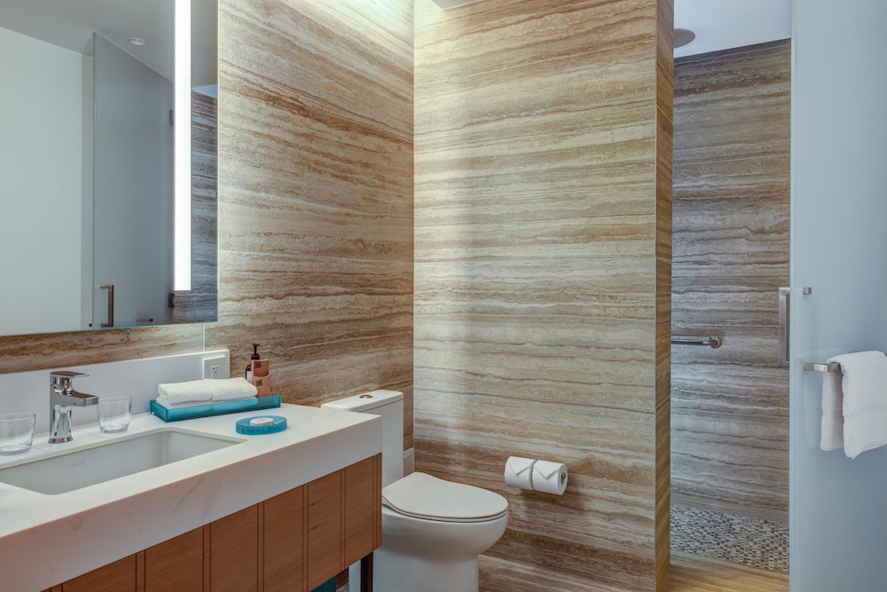 Bathroom shower