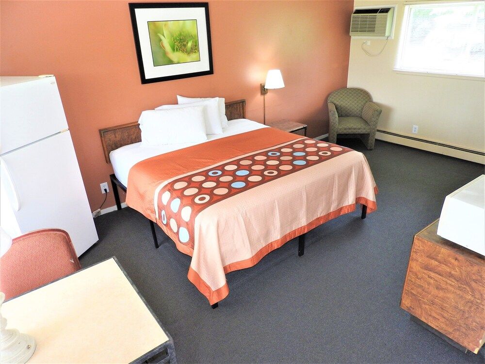 Country Meadow inn - photo 9