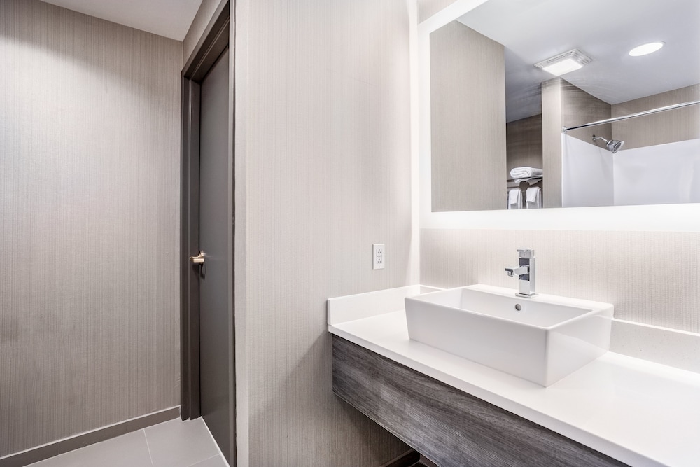 Holiday Inn Lafayette City Centre by IHG - photo 20