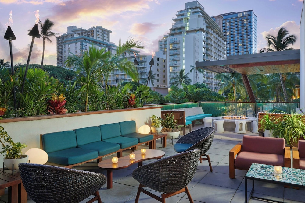The Laylow Waikiki Autograph Collection - photo 84