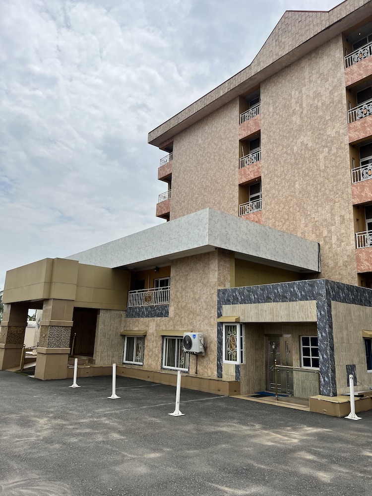 Francinesplace Hotel in Uyo, Nigeria