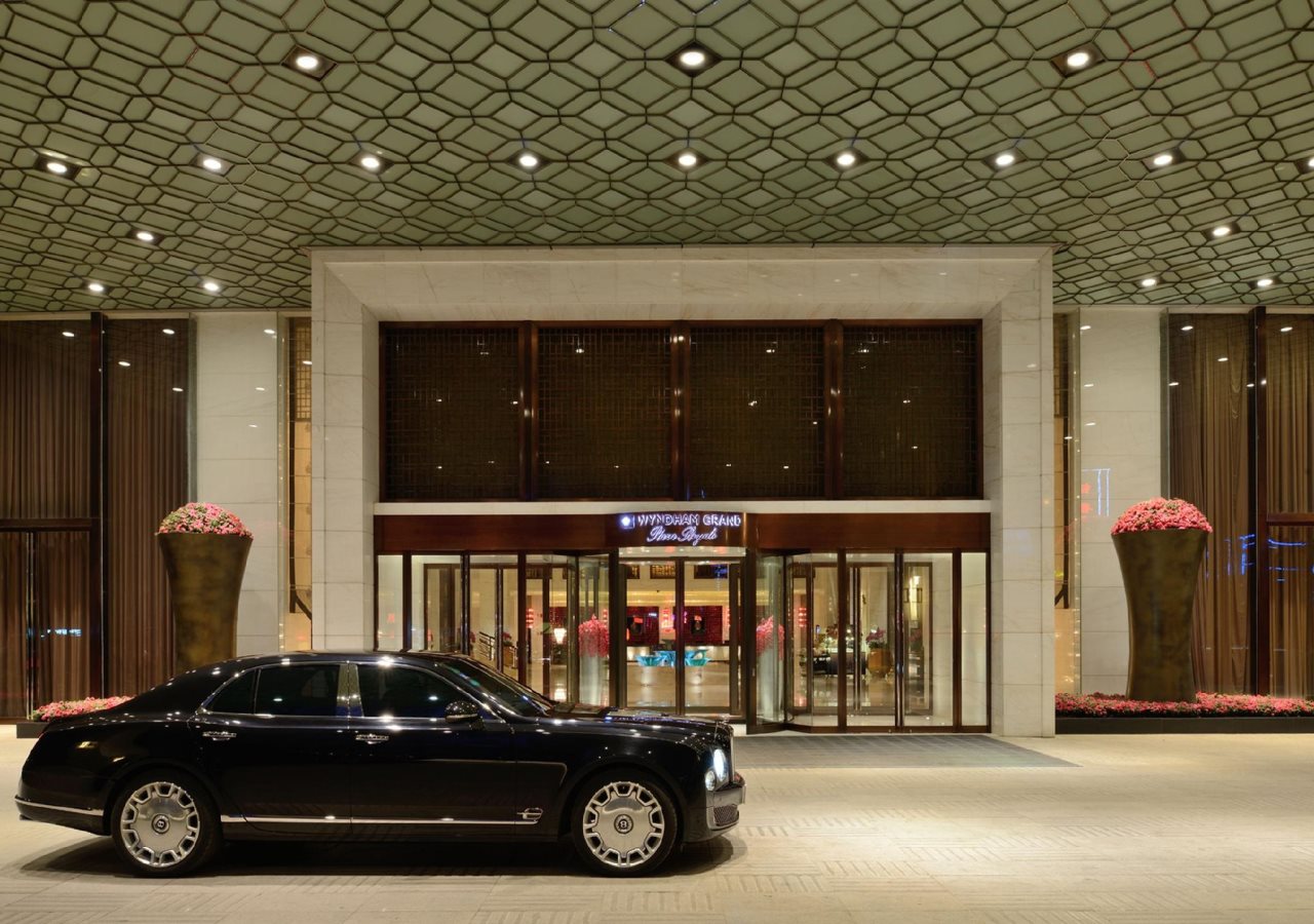 Wyndham Grand Plaza Royale Colorful Yunnan Kunming — hotel in Kunming