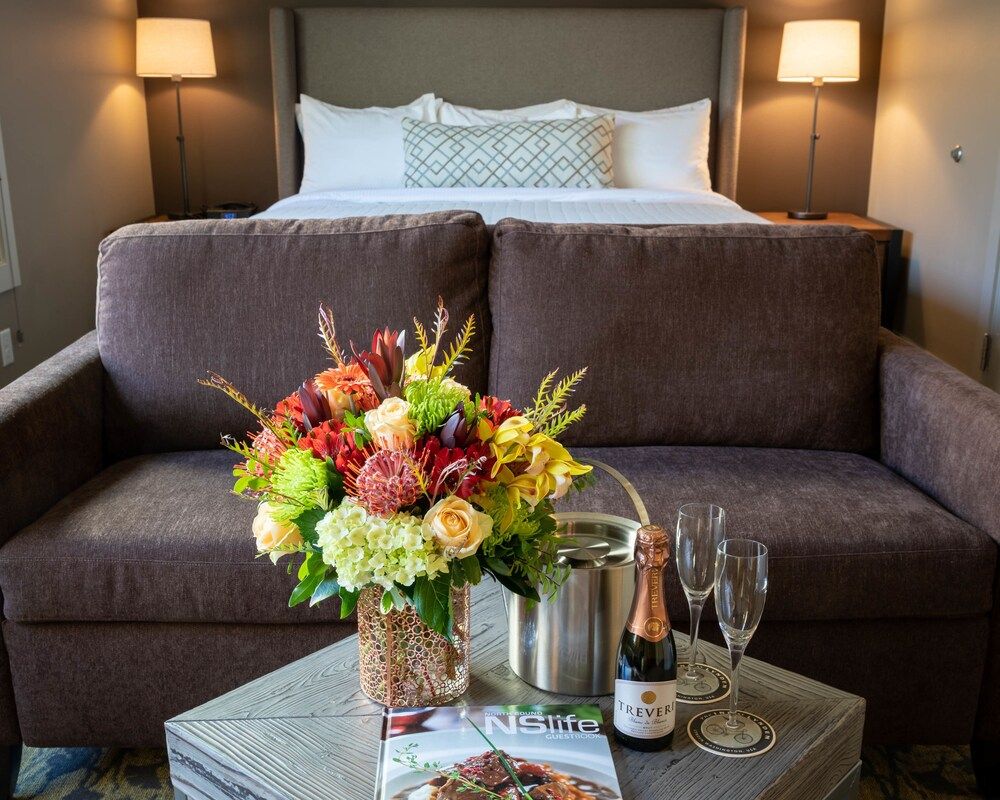 Inn At Lynden - photo 12