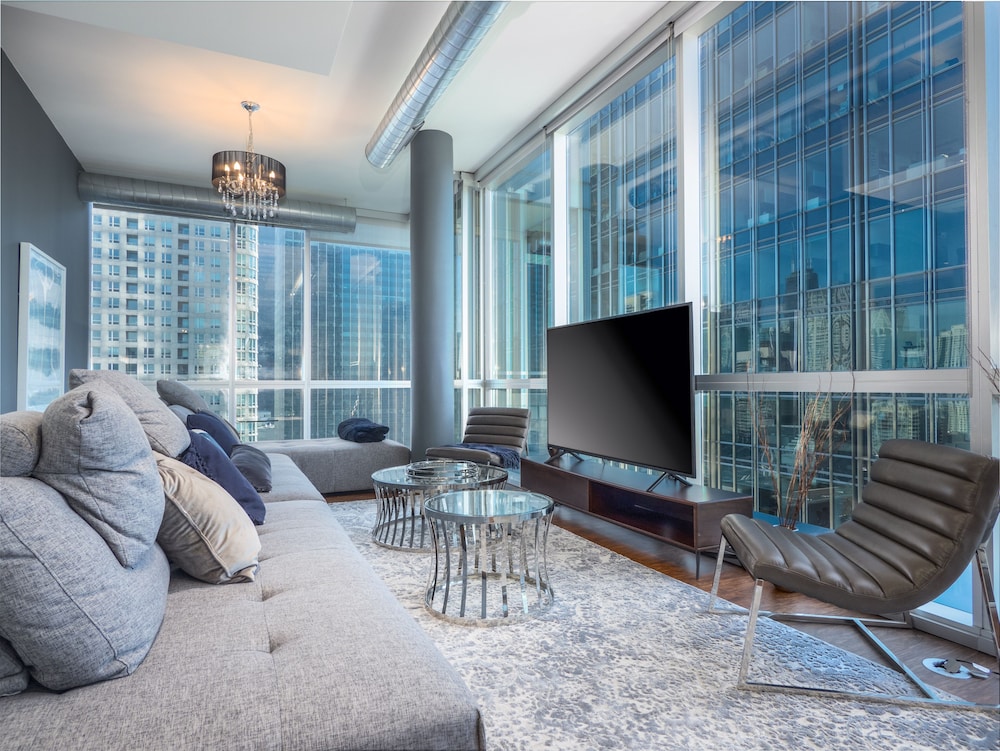 Furnished Suites in the Heart of River North - photo 24