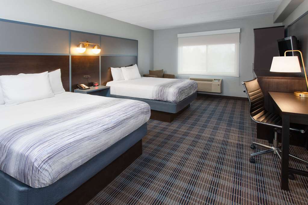 AmericInn by Wyndham Peoria - photo 9