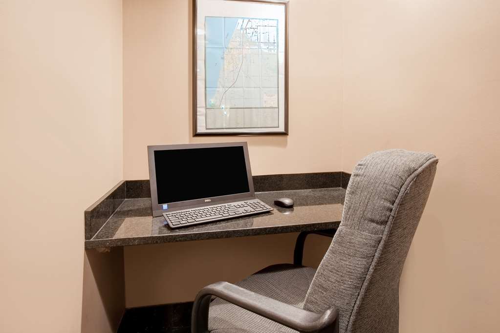 Baymont by Wyndham South Haven - photo 16