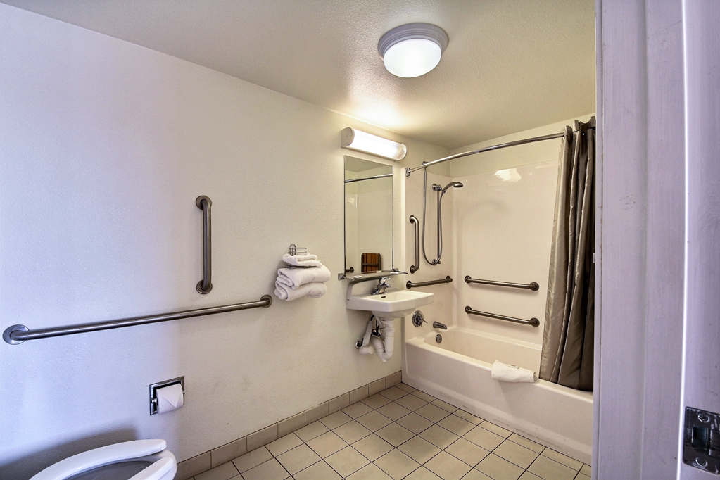 Motel 6 Laredo TX South - photo 20