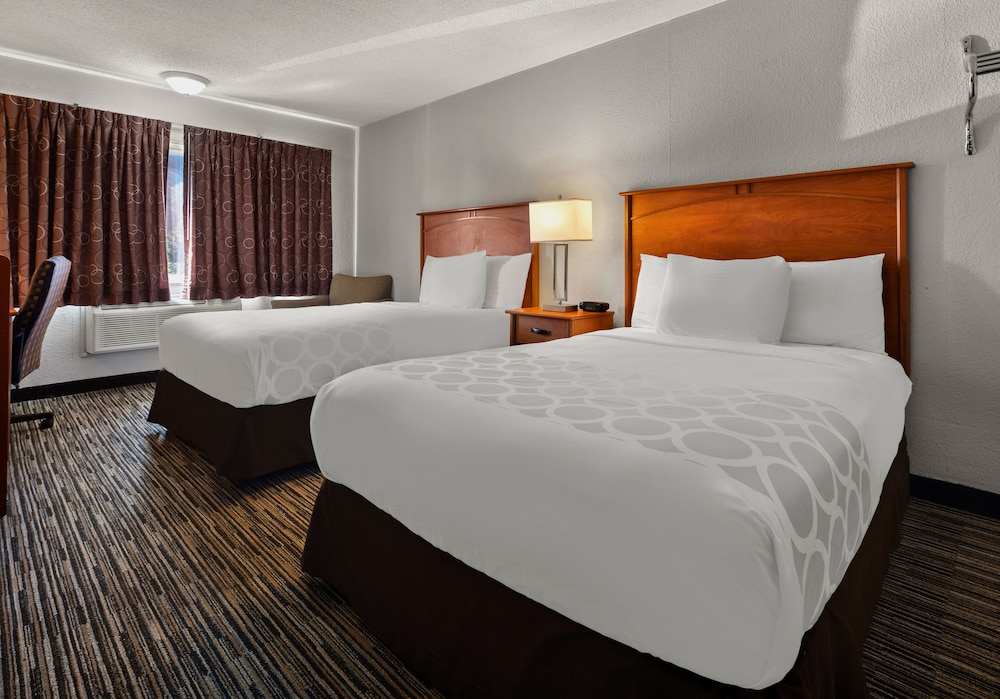 Magnuson Hotel Detroit Airport - photo 14