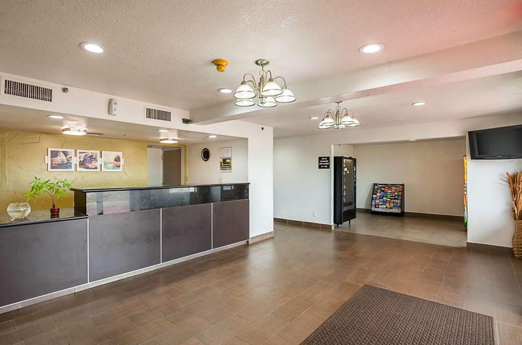 Studio 6 Fort Worth TX Meacham - photo 26