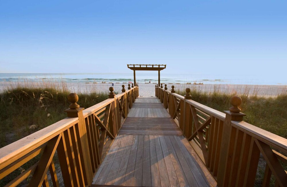 Edgewater Beach Resort Tower 3 811 - photo 44