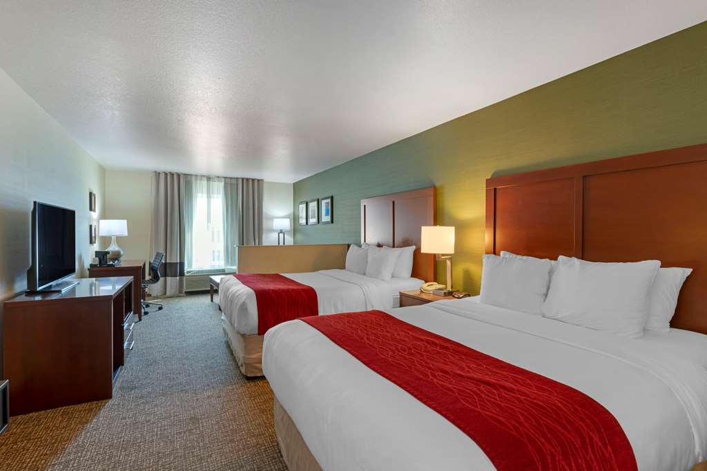 Comfort Inn & Suites Salem Northeast - photo 15