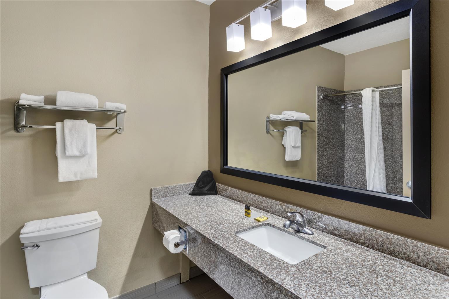 Best Western Plus Heritage Inn - photo 27