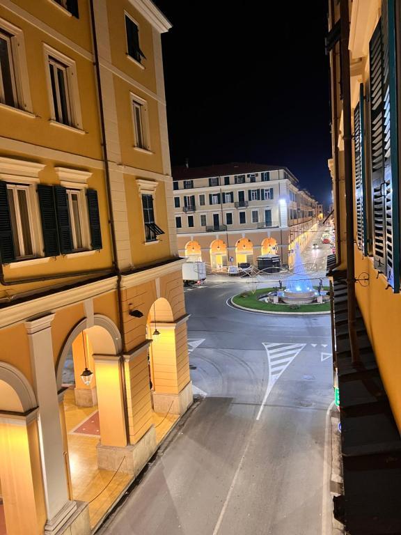 CASA DANTE: Oneglia Centro Marina Spiagge — 4-Star Luxury Hotel in Imperia, Italy