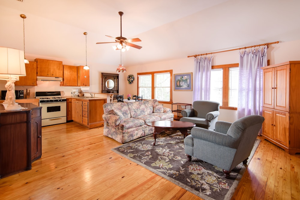 Sweetwater Branch Inn - photo 114
