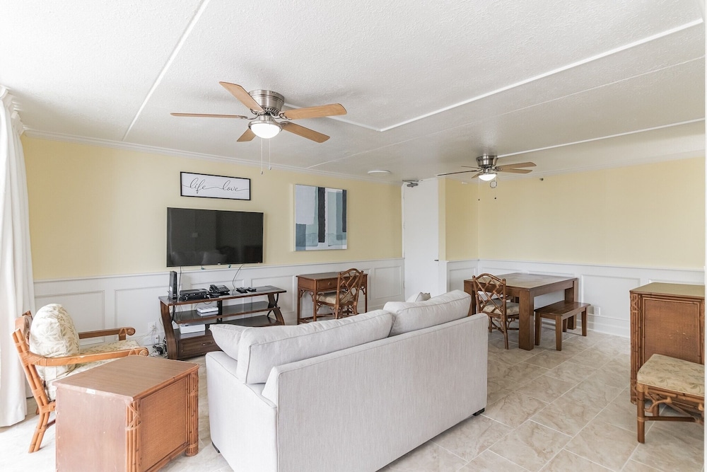 Tower 1 Suite 2214 Kp Condo - photo 15