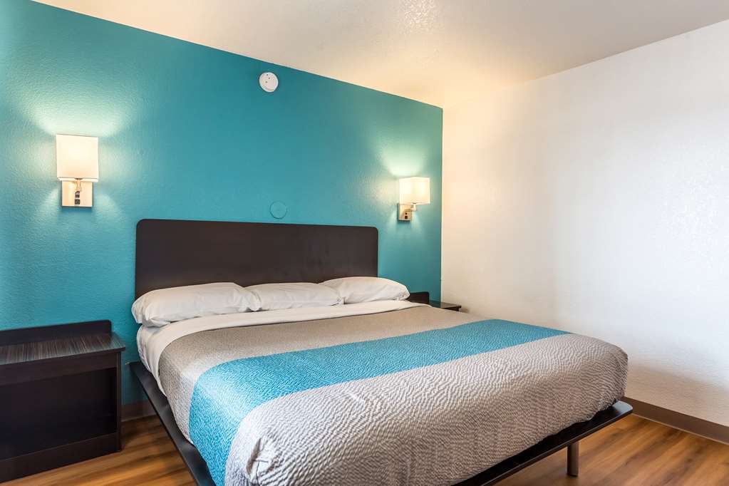 Motel 6 Blythe CA - photo 16