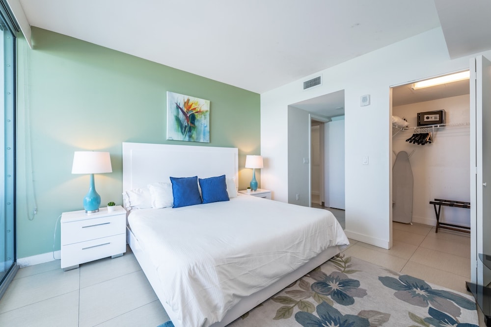 Churchill Suites Monte Carlo Miami Beach - photo 21
