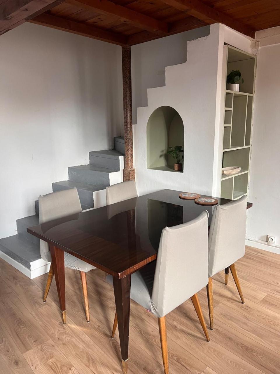 Studio with Mezzanine — Prades — photo 4