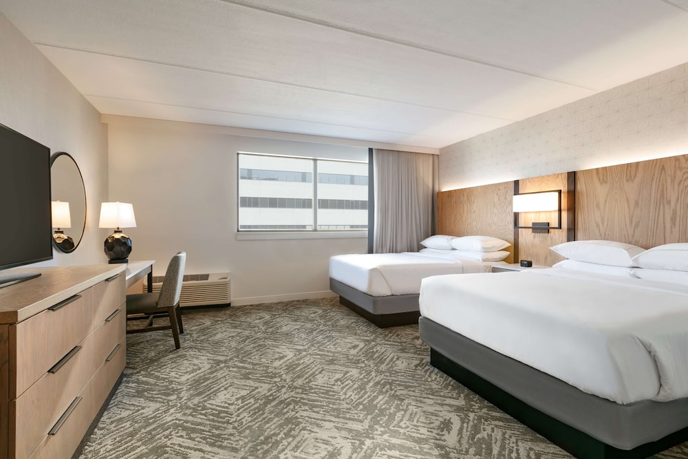 DoubleTree by Hilton Canton Downtown - photo 8
