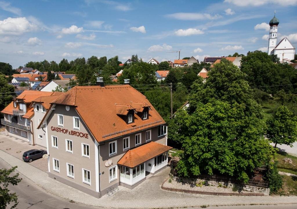Gasthof zur Brücke pet-friendly hotel Kaufering