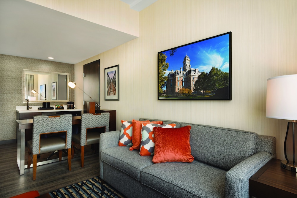 Embassy Suites by Hilton Noblesville Indianapolis Convention Center - photo 27