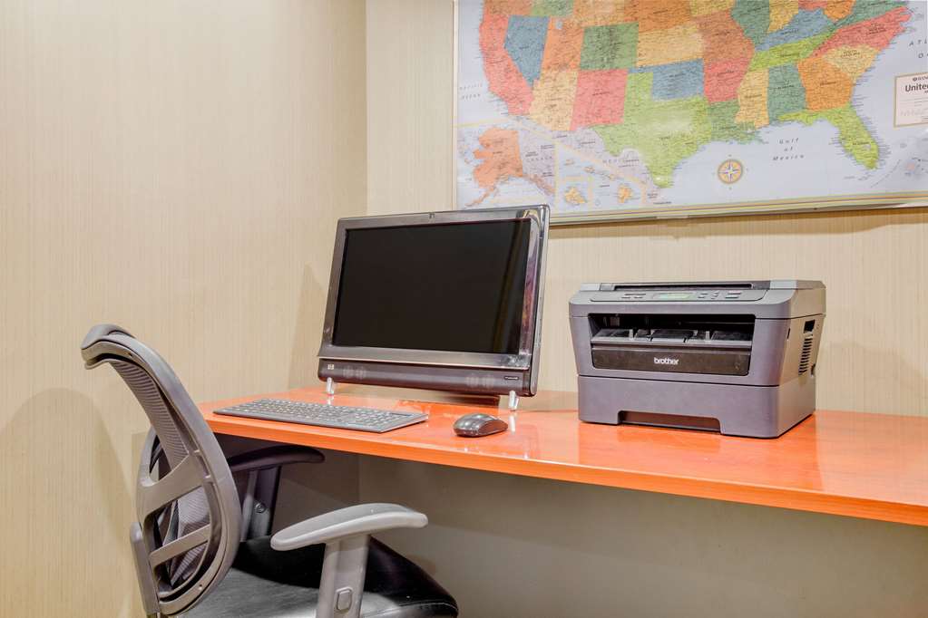Days Inn by Wyndham Greenville - photo 18
