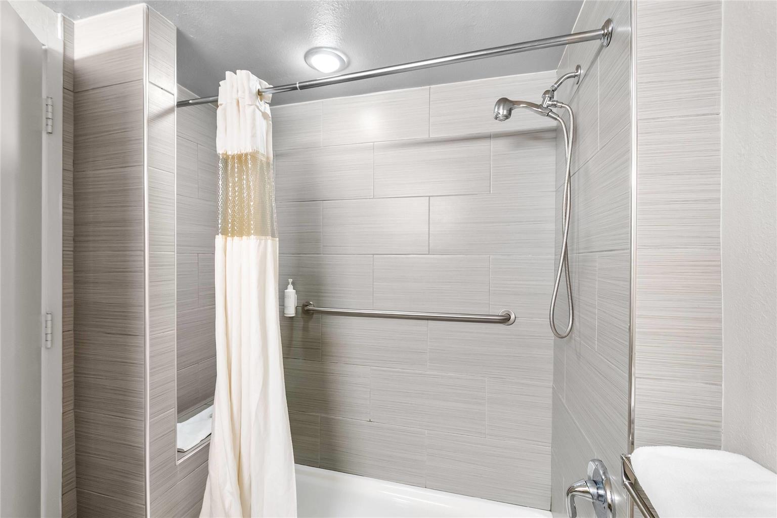 Travelodge by Wyndham Winchester - photo 11