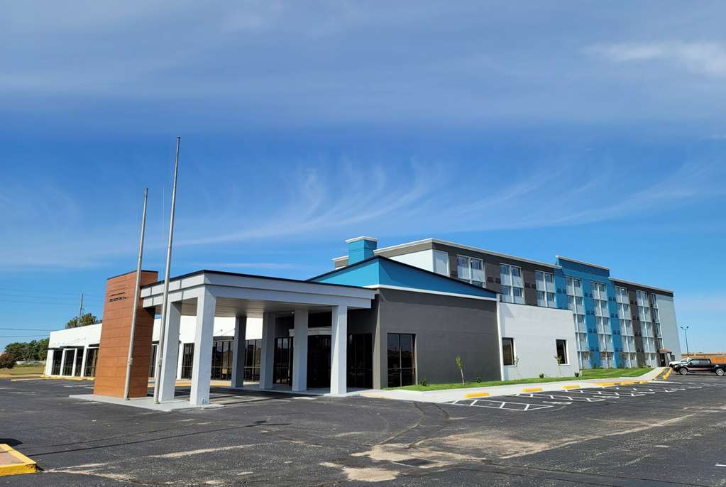 Hawthorn Extended Stay by Wyndham Wichita Airport - photo 3