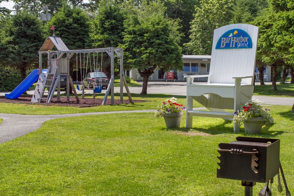 Bar Harbor Motel - photo 39