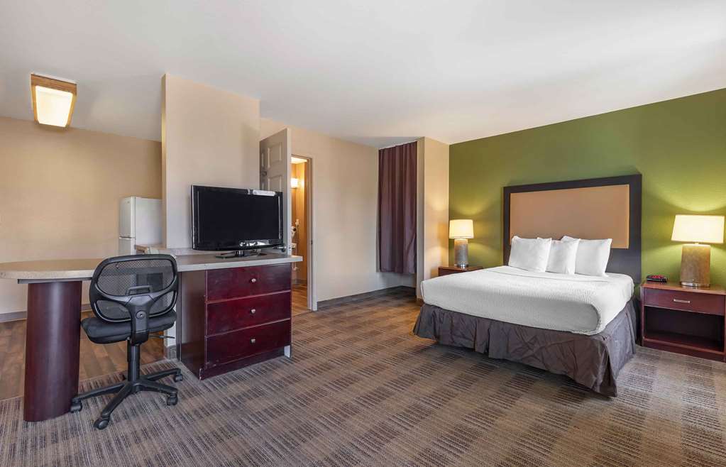 Extended Stay America Suites Dallas Plano - photo 6