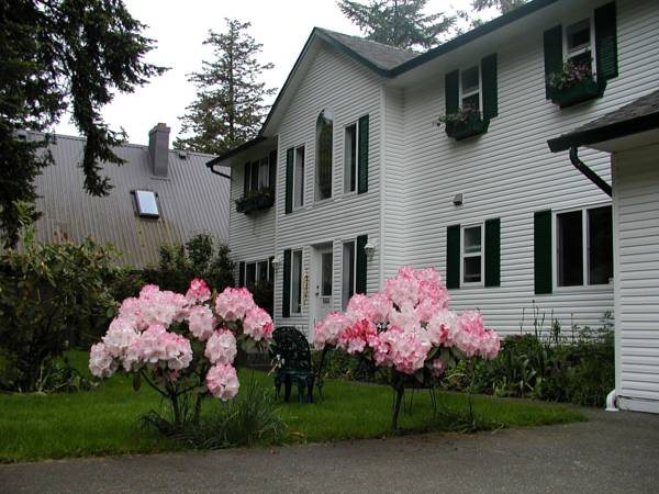 Belle Vue Bed and Breakfast — 4-Star Luxury Hotel in Courtenay, Canada
