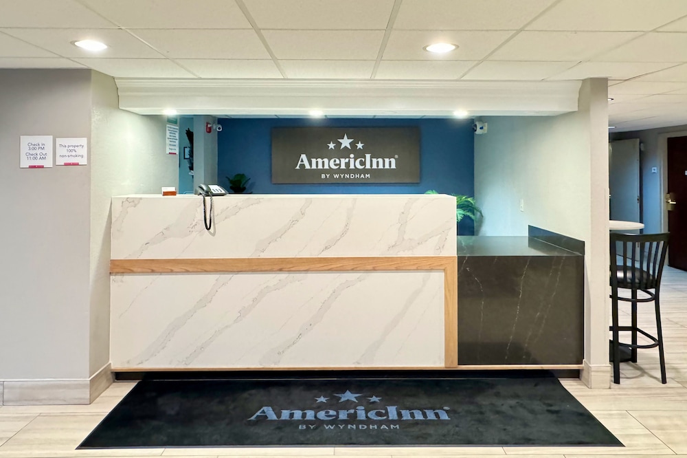 AmericInn by Wyndham Beloit - photo 3