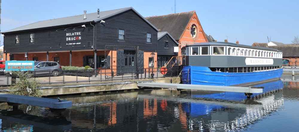 The Narrowboat in Reading, United Kingdom