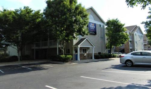 InTown Suites Extended Stay Atlanta GA Roswell Alpharetta - photo 14