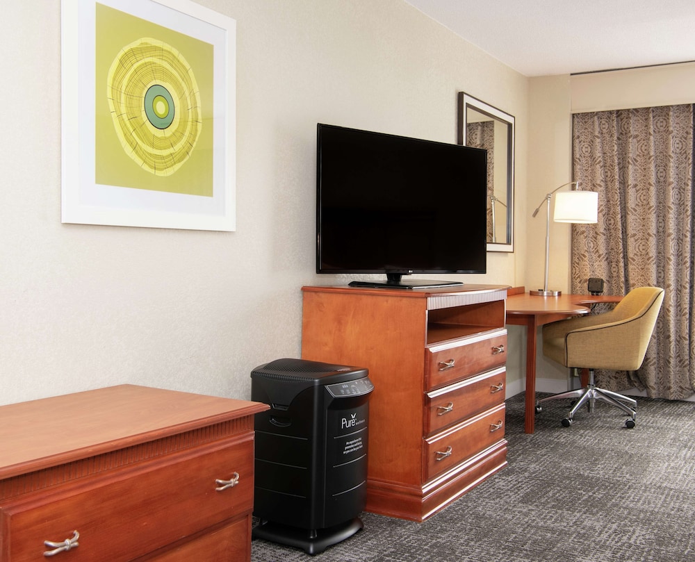 Hampton Inn Parsippany - photo 13