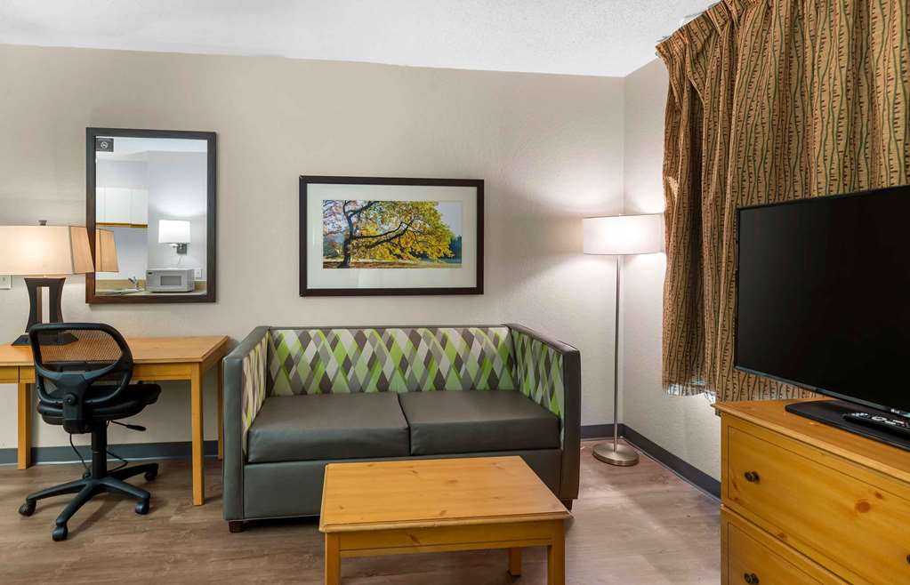 Extended Stay America Suites North Chesterfield Arboretum - photo 23