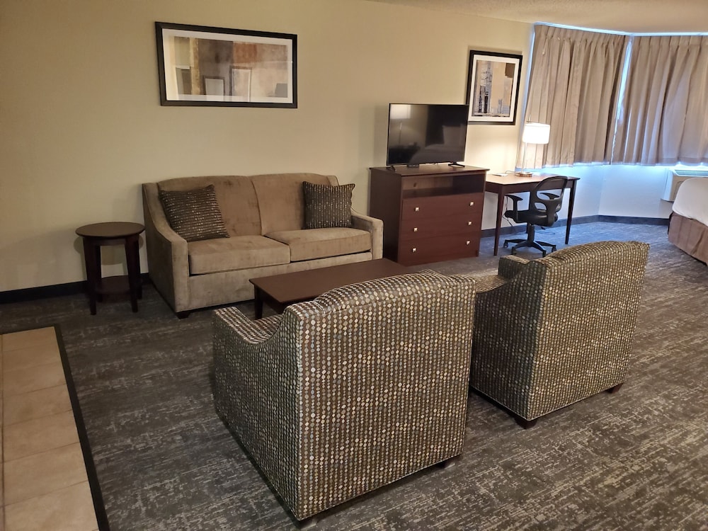 Cobblestone Suites Oshkosh - photo 10