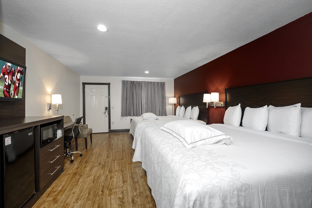 Red Roof Inn Plus Hammond - photo 12