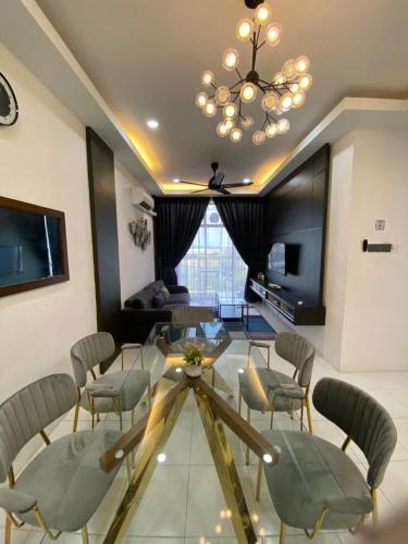 Pool Serene 3 bilik airconds & ruang tamu aircond 500 meter dari Hospital Sultanah Bahiyah Alor Setar Kedah in Alor Setar, Malaysia