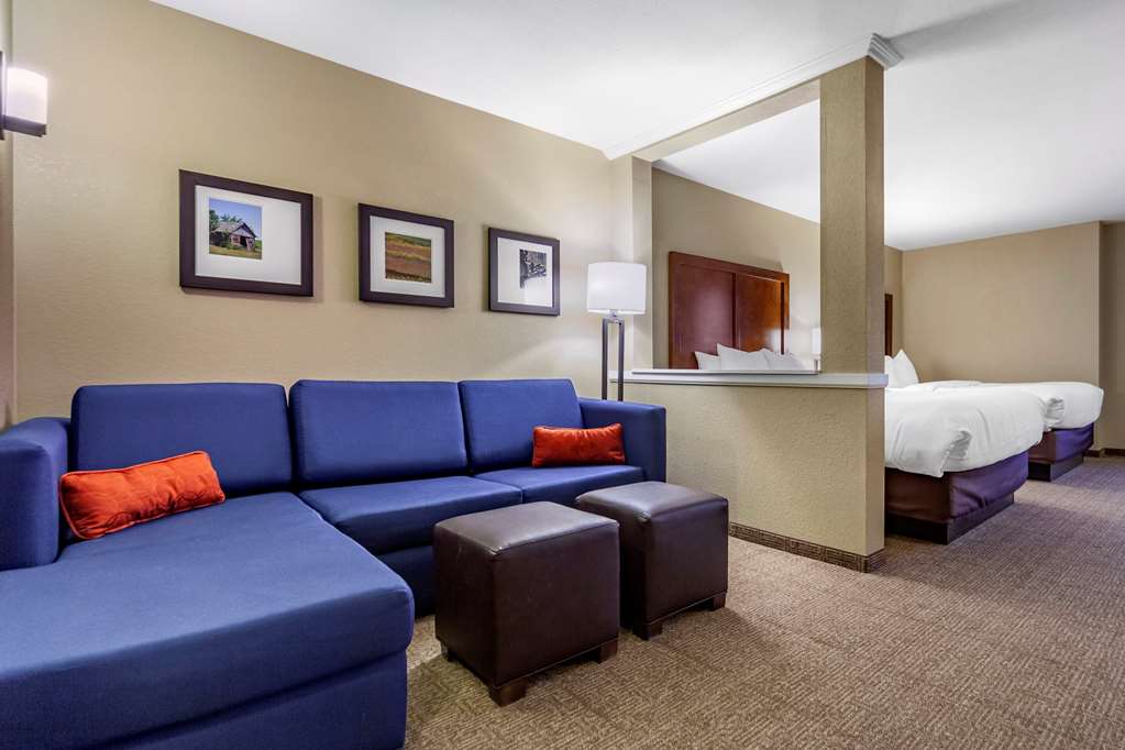 Comfort Inn & Suites Sidney I 80 - photo 25