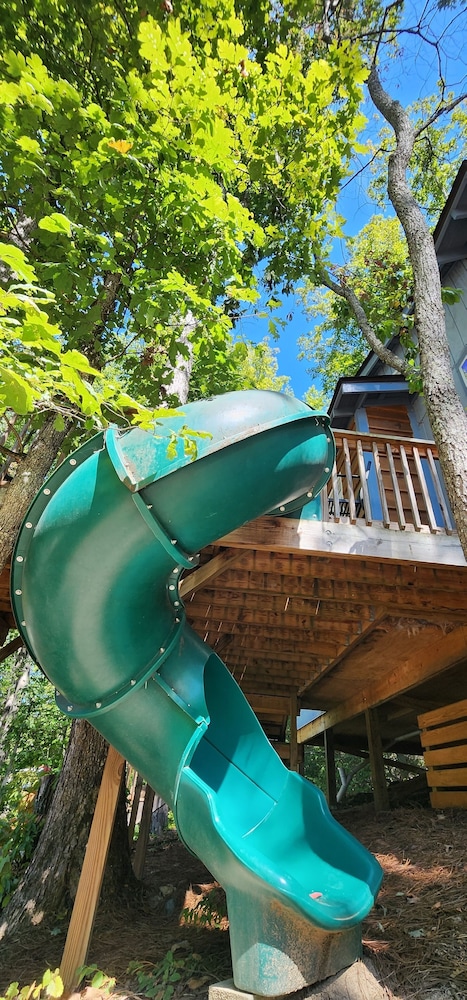 Emberglow Outdoor Resort - photo 223