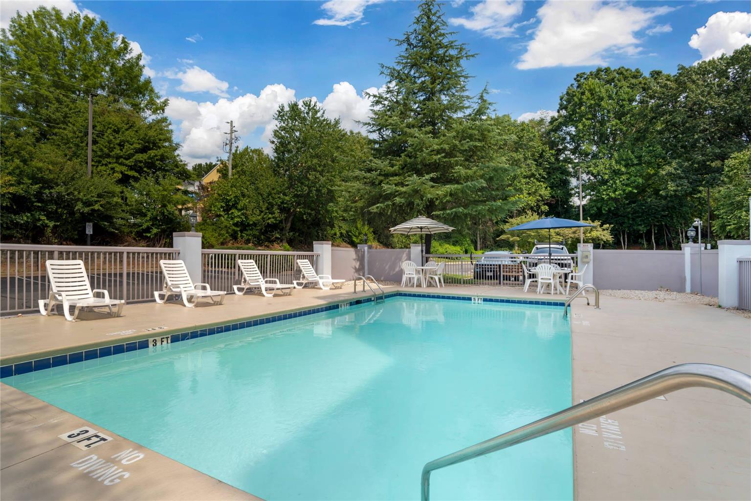 Comfort Suites Gastonia Charlotte - photo 21