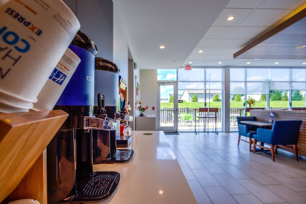 Holiday Inn Express & Suites Reedsville State Coll Area by IHG - photo 22
