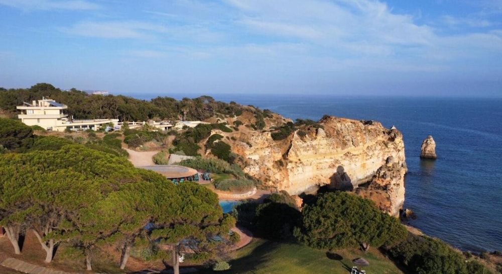 Villa Nautilus Alvor — 4-Star Luxury Hotel in Portimao, Portugal
