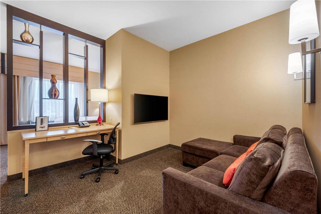 Cambria Hotel Akron Canton Airport - photo 7
