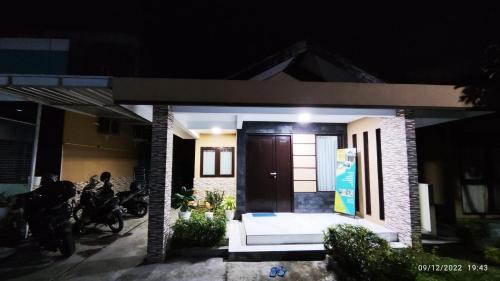 Polkesyo Homestay Jogja — 4-Star Luxury Hotel in Sleman, Indonesia