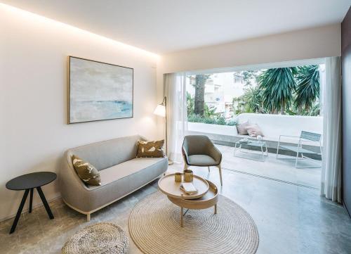 Puente Romano Beach Suites Private Apartaments — Marbella