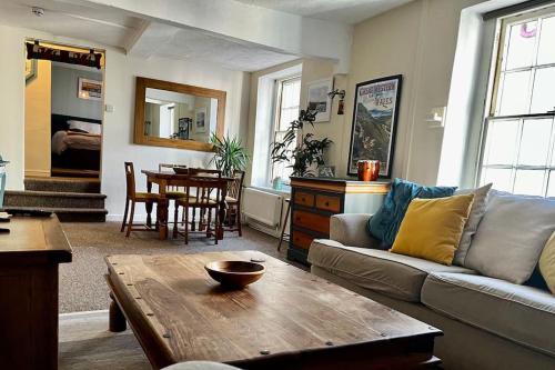 Kookaburra lodge — 4-Star Luxury Hotel in Brecon, United Kingdom