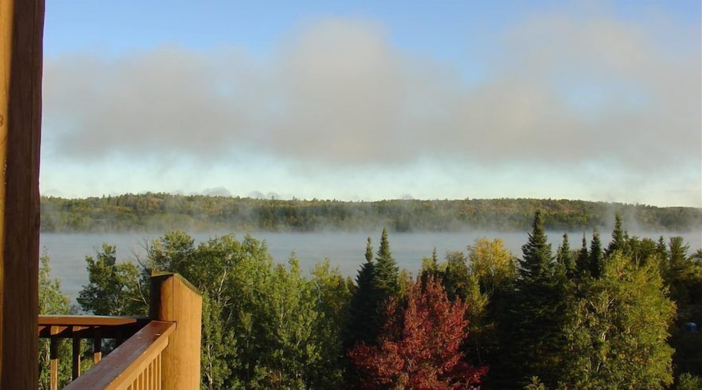Grand Ely Lodge Resort & Conference Center - photo 11