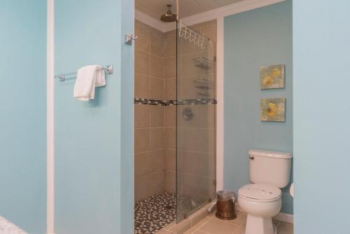Diamond In The Rough by Oak Island Accommodations - photo 16